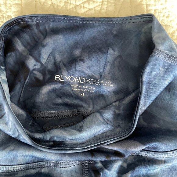 Beyond Yoga Smokeshow Wave High Waist Legging - Picture 5 of 5